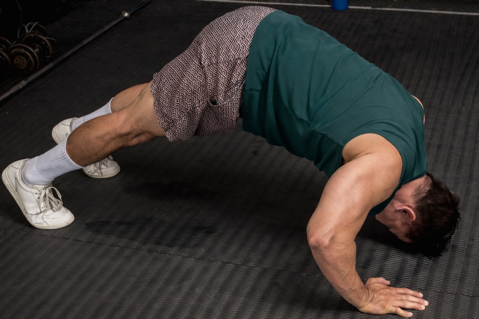 8 Treinos de Calistenia para Fazer em Casa ou na Praça, Sem Equipamento “Especial”