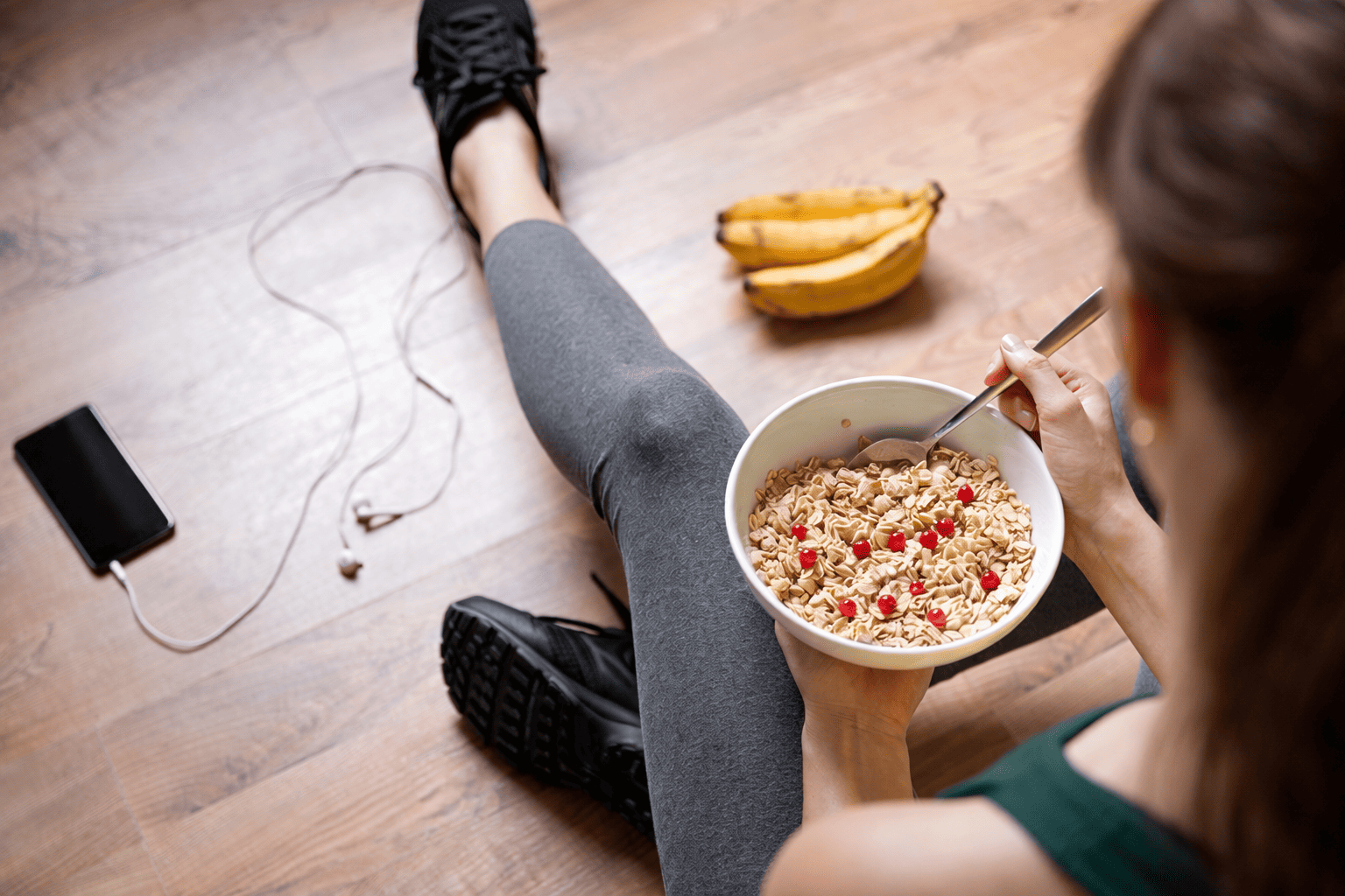 4 Estratégias de Déficit Calórico que Funcionam Sem Virar Guerra Com a Comida